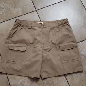 Savane Cargo Shorts